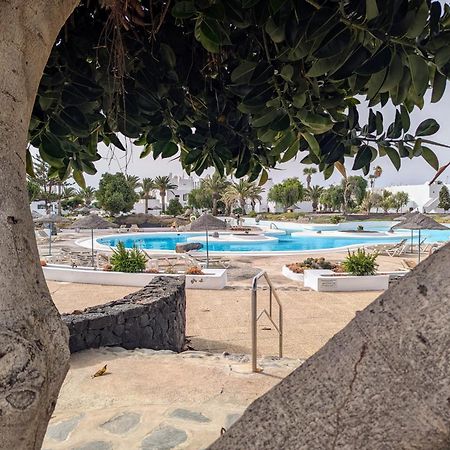 Charming Flat In Los Molinos With Terrace & Pools, Near Playa Bastian Costa Teguise Zewnętrze zdjęcie