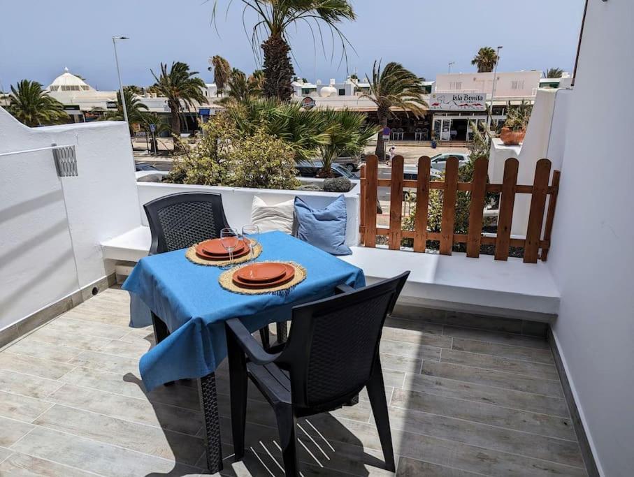 Charming Flat In Los Molinos With Terrace & Pools, Near Playa Bastian Costa Teguise Zewnętrze zdjęcie