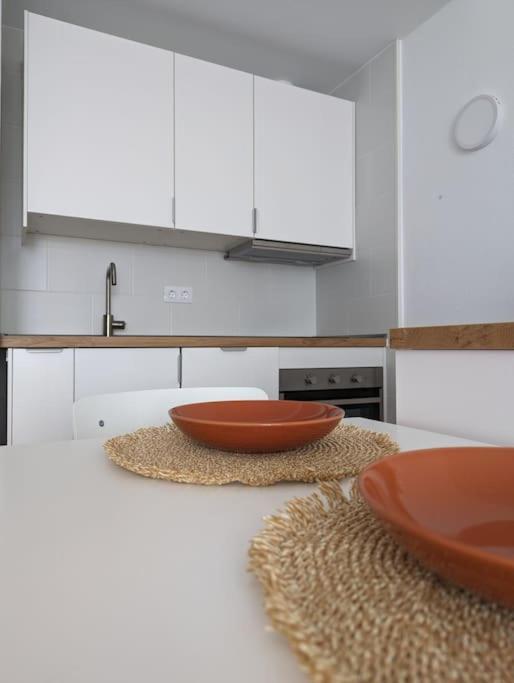 Charming Flat In Los Molinos With Terrace & Pools, Near Playa Bastian Costa Teguise Zewnętrze zdjęcie